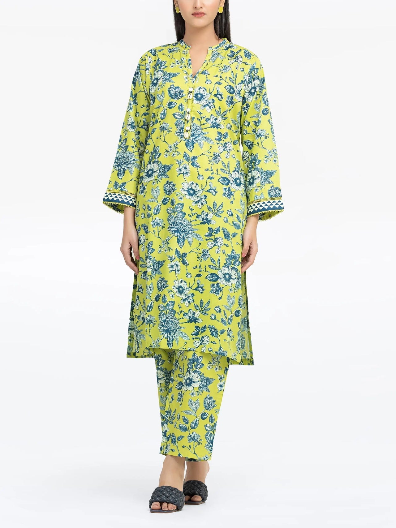 Edenrobe Printed Lawn 2-Piece Stitched