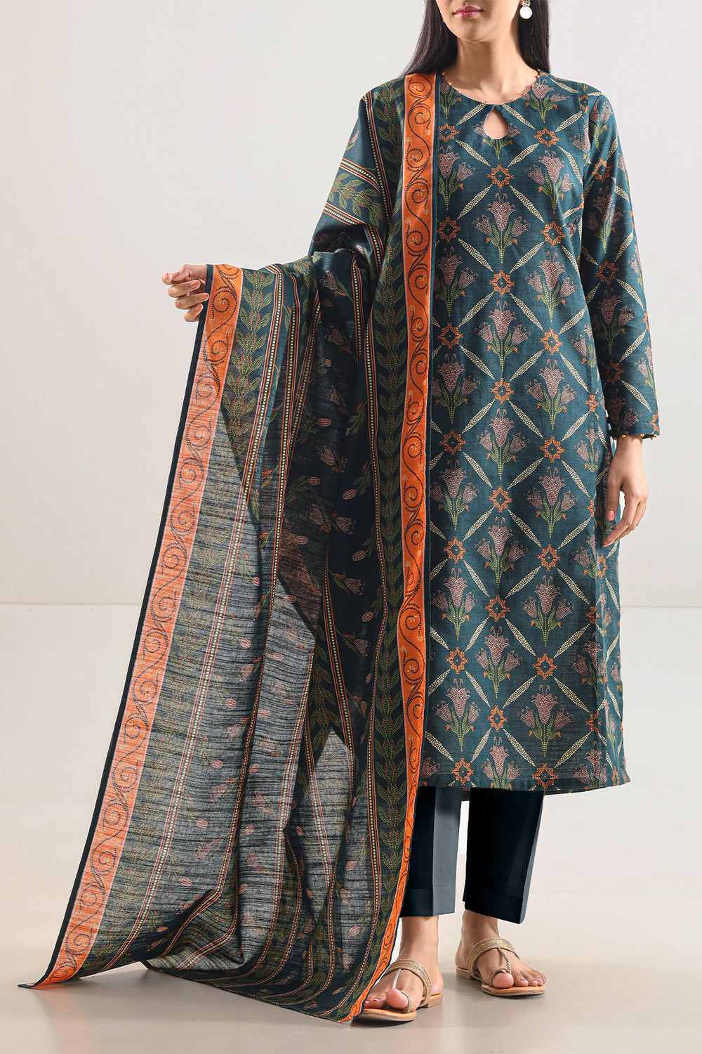 Saya Lawn 3-Piece Unstiched