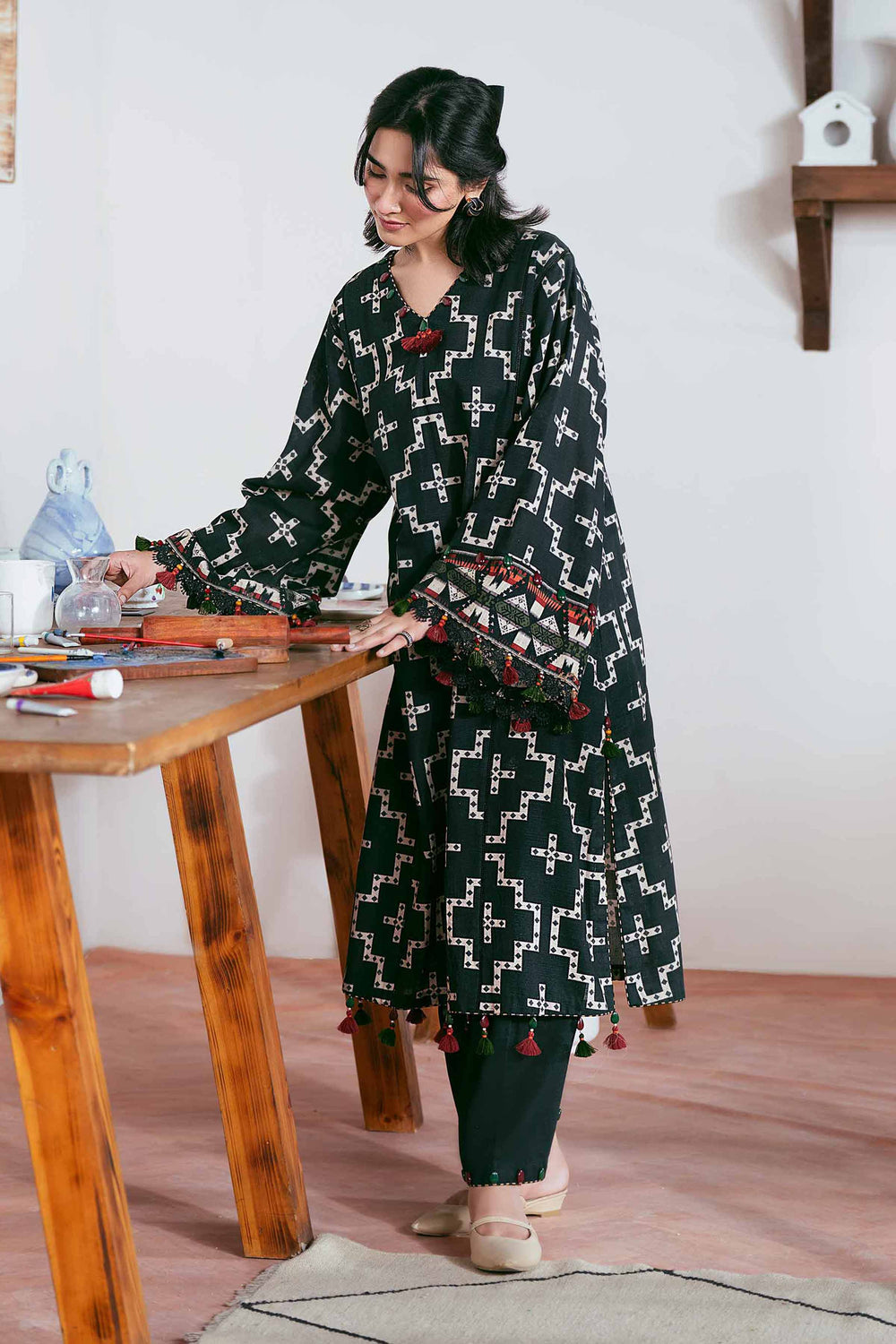 Nishat Printed Lawn 2-Piece Stitched