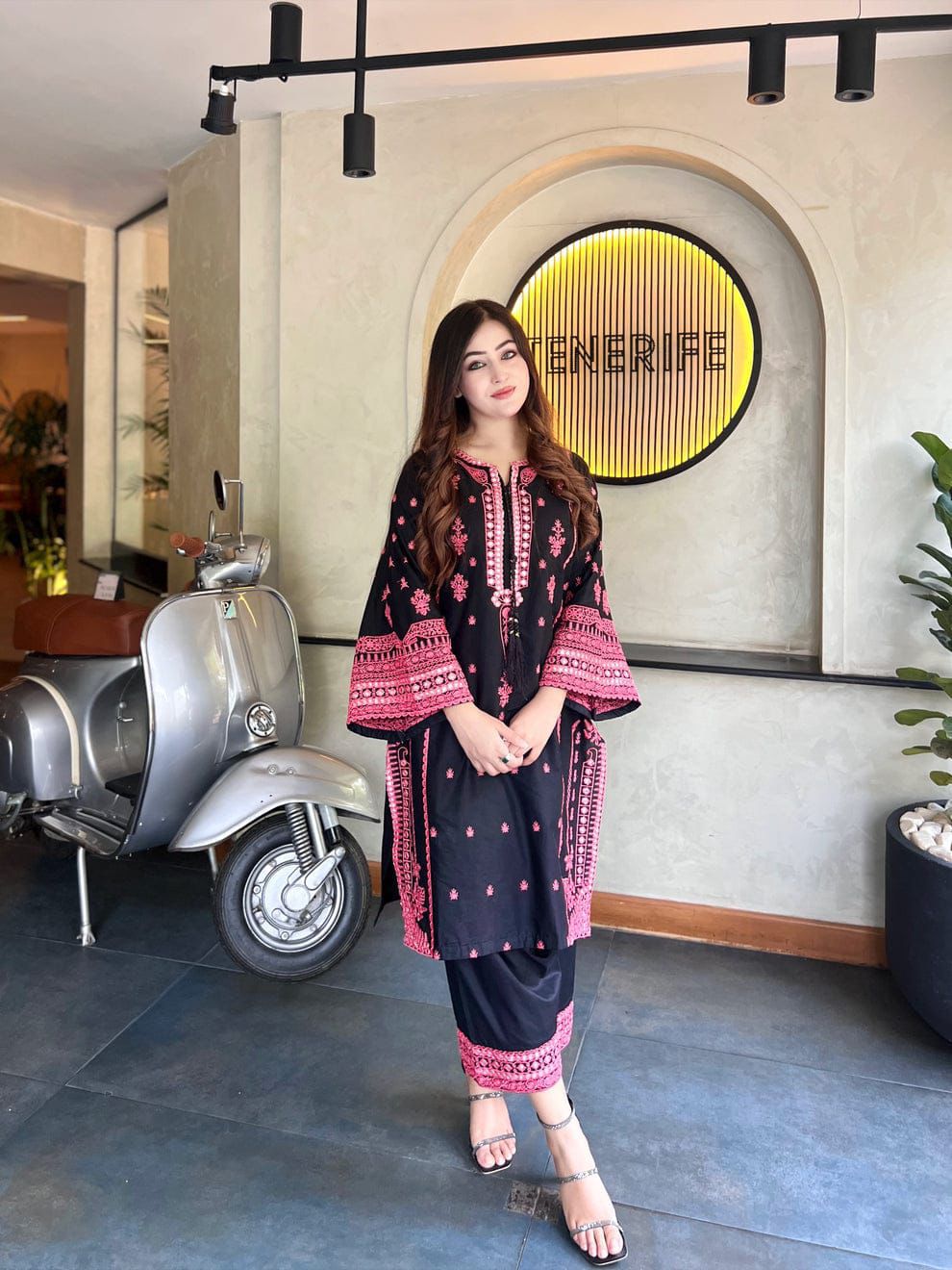 Lulusar Dhanak Embroidered 3-Piece Unstiched