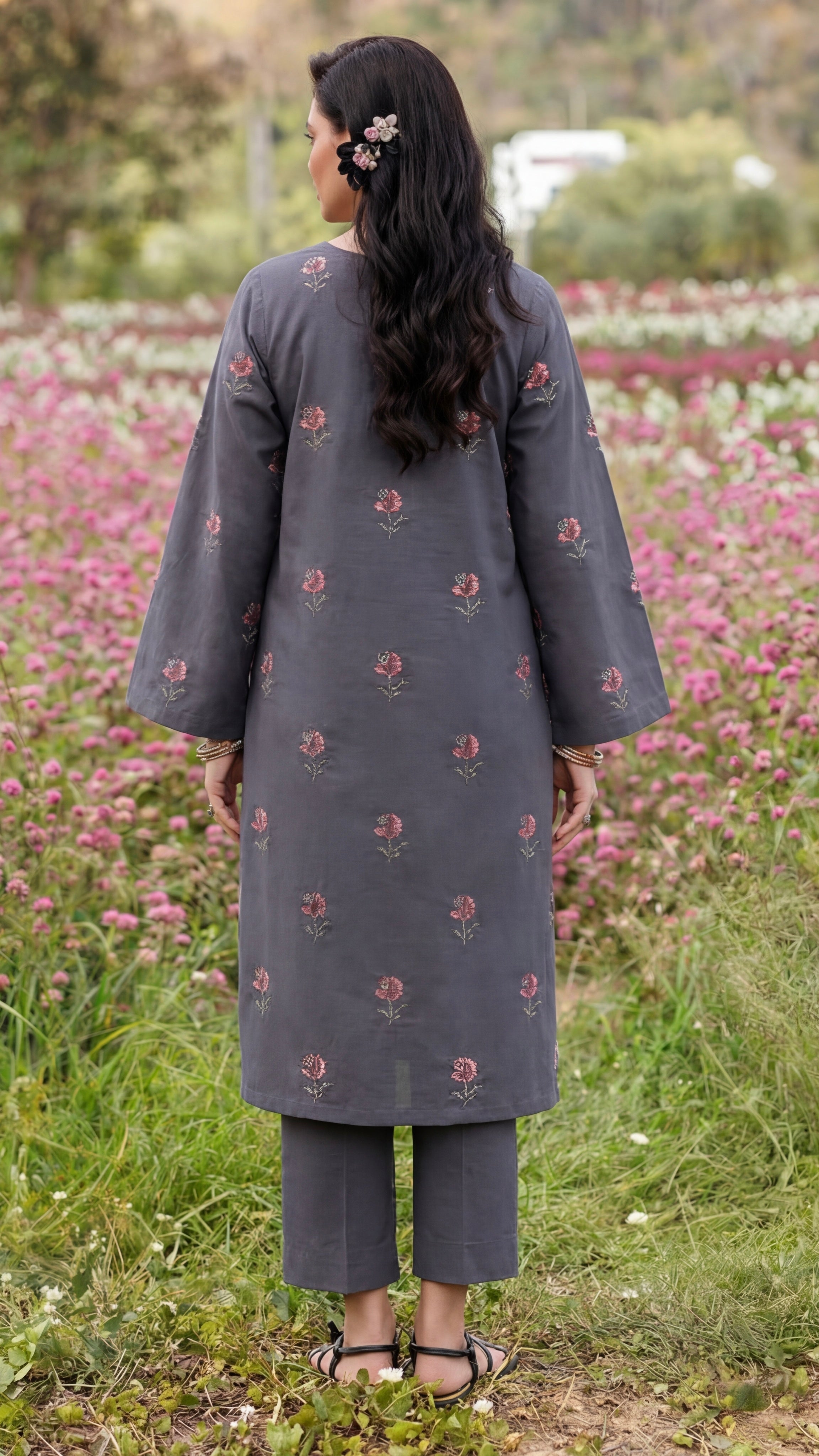 Bareeze Lawn Embroidered 2-Piece Stitched