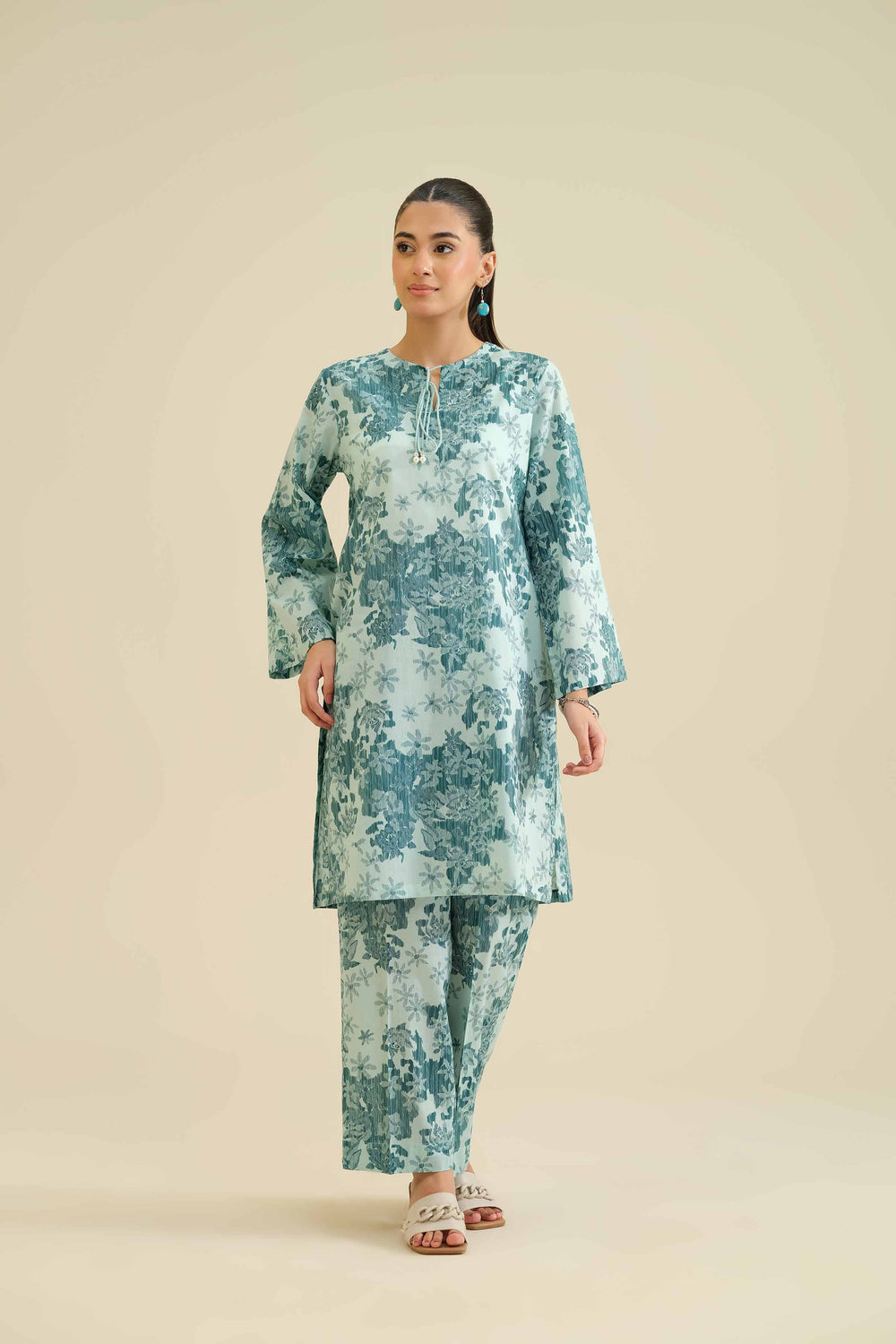 Nishat Printed Lawn 2-Piece Stitched