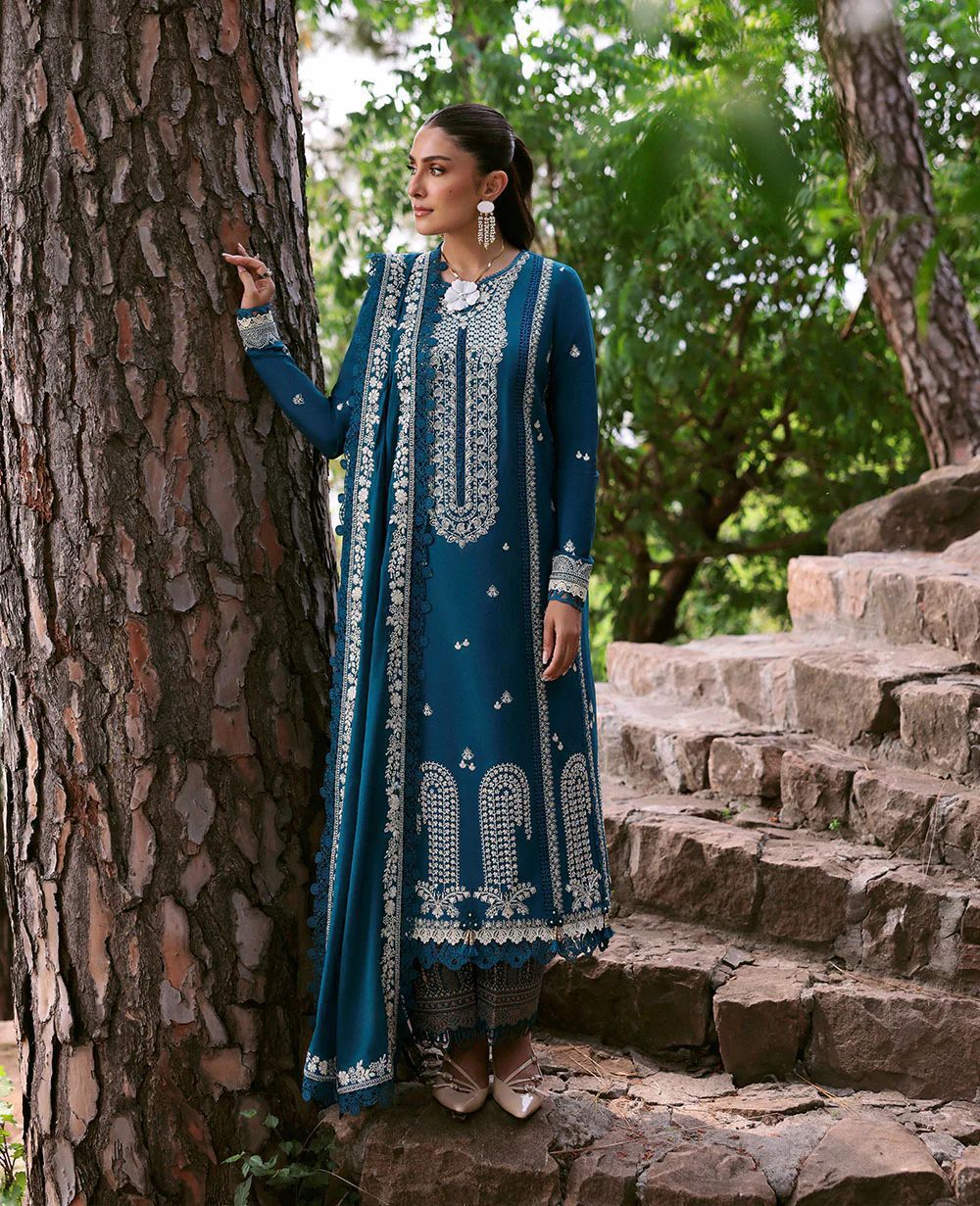 Imrozia Dhanak Embroidered 3-Piece Unstiched