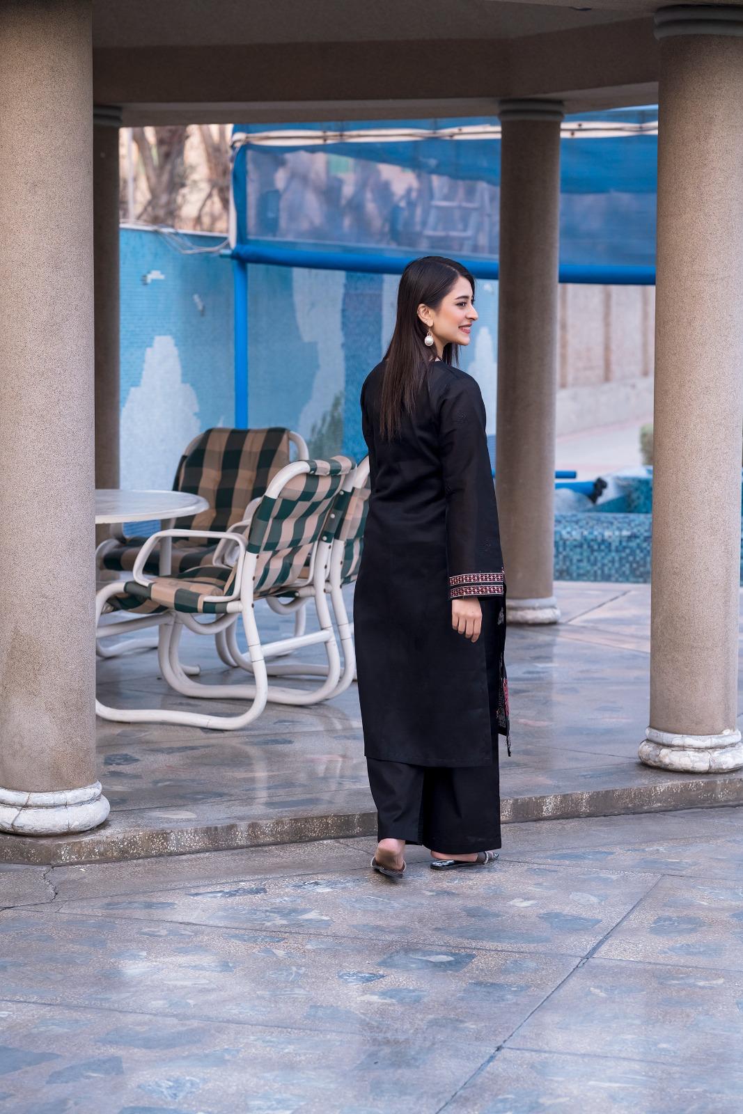 Cross Stitch Lawn Embroided 2-Piece Unstiched